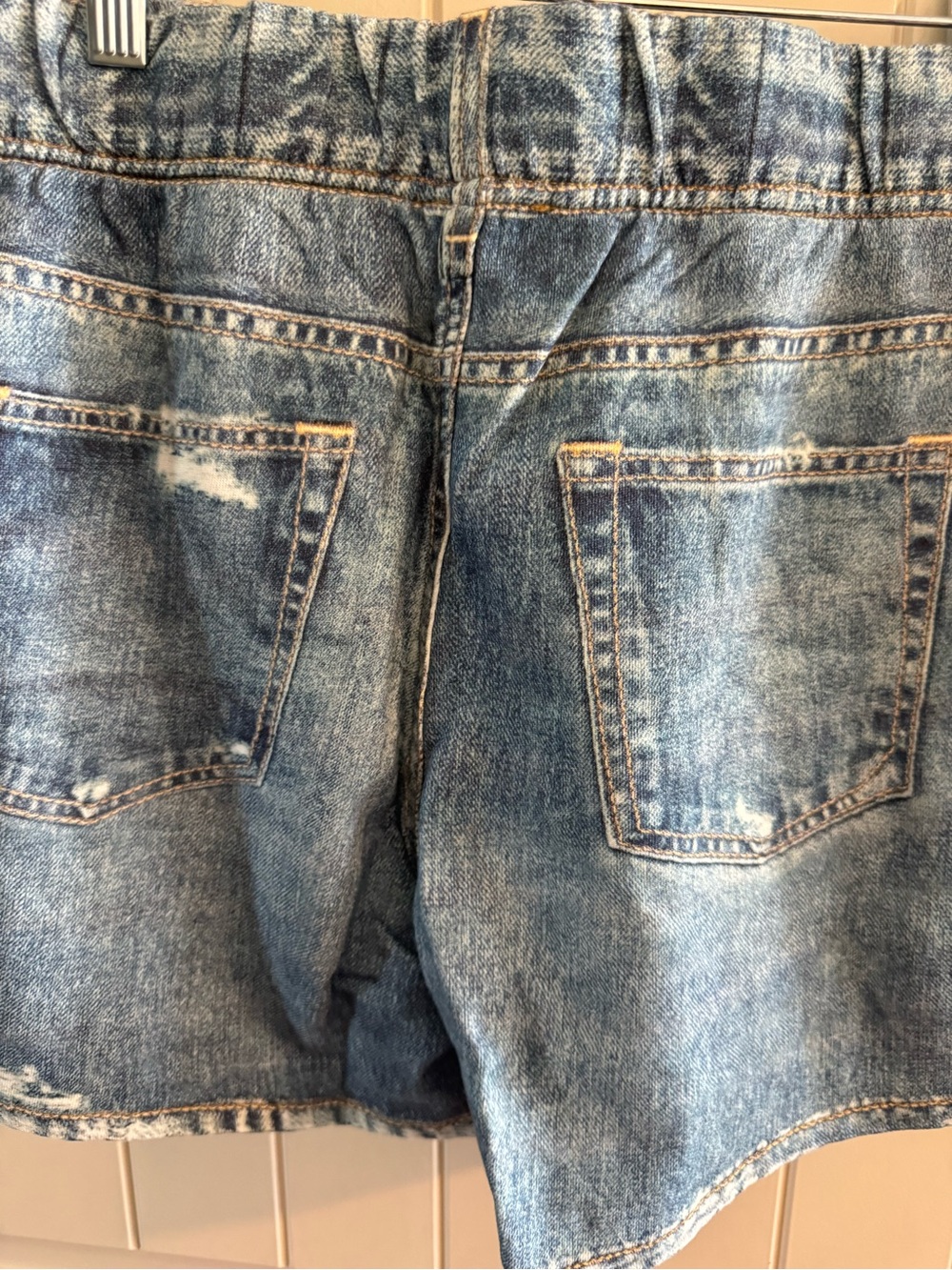 Elan Light Blue Distressed sweat shorts that look like denim.